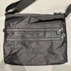 [NWOT]***  Kipling Alvar Bag Silver